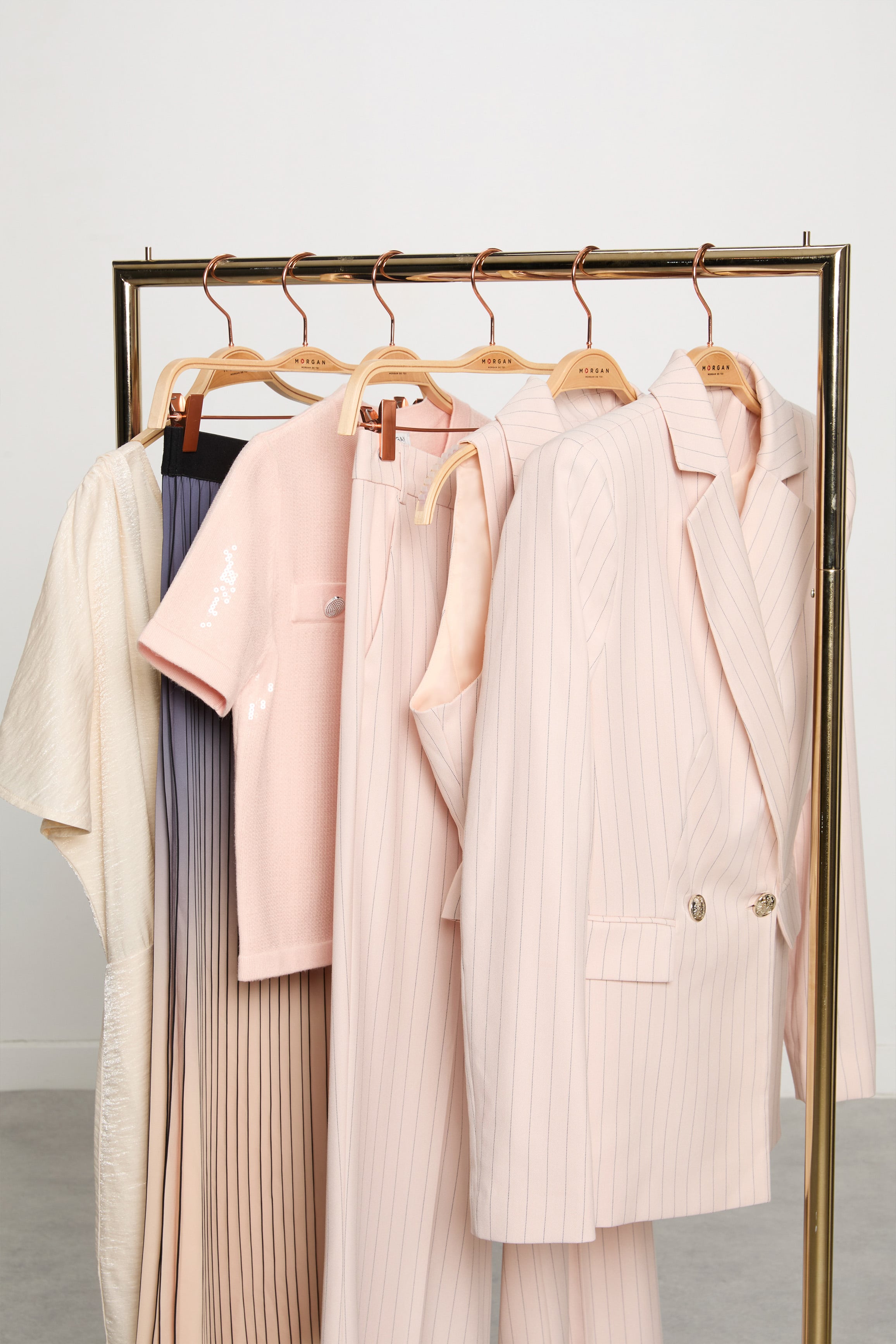 Capsule wardrobe